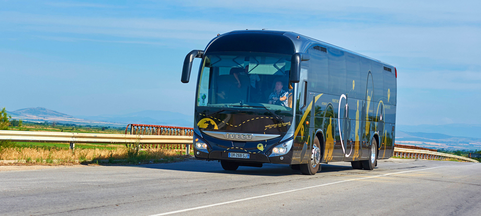 Iveco Magelys Pro recebe prêmio